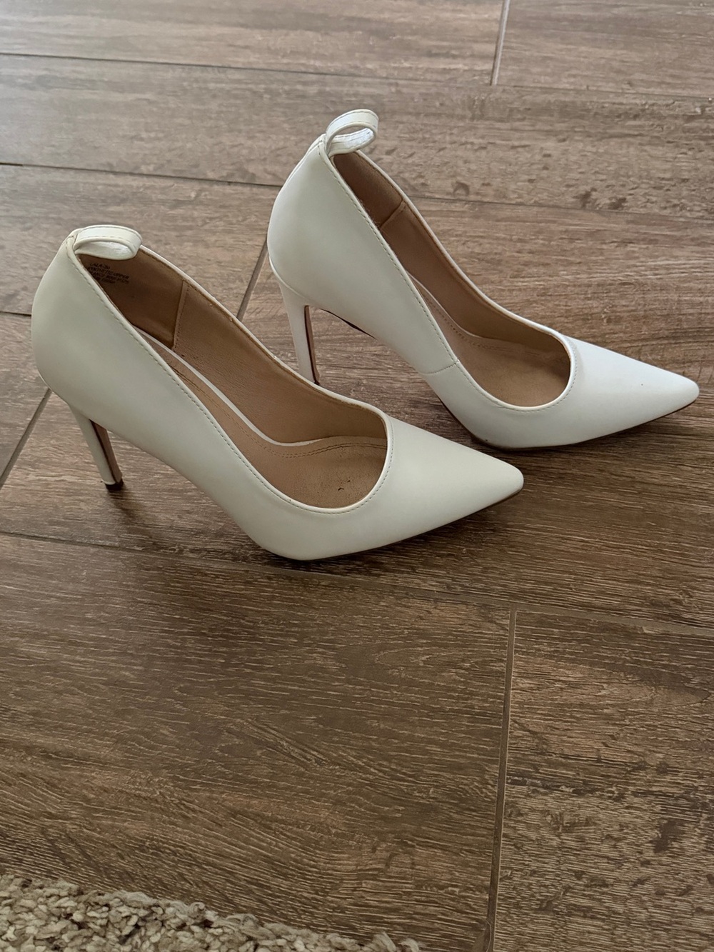 Elegant White Pointed Toe Stiletto Pumps - Women